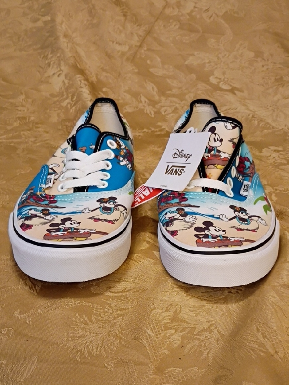 VANS Limited Edition Mickey Mouse Hawaii - Blue/White Men's 8.0 Woman's 9.5 - Picture 2 of 14